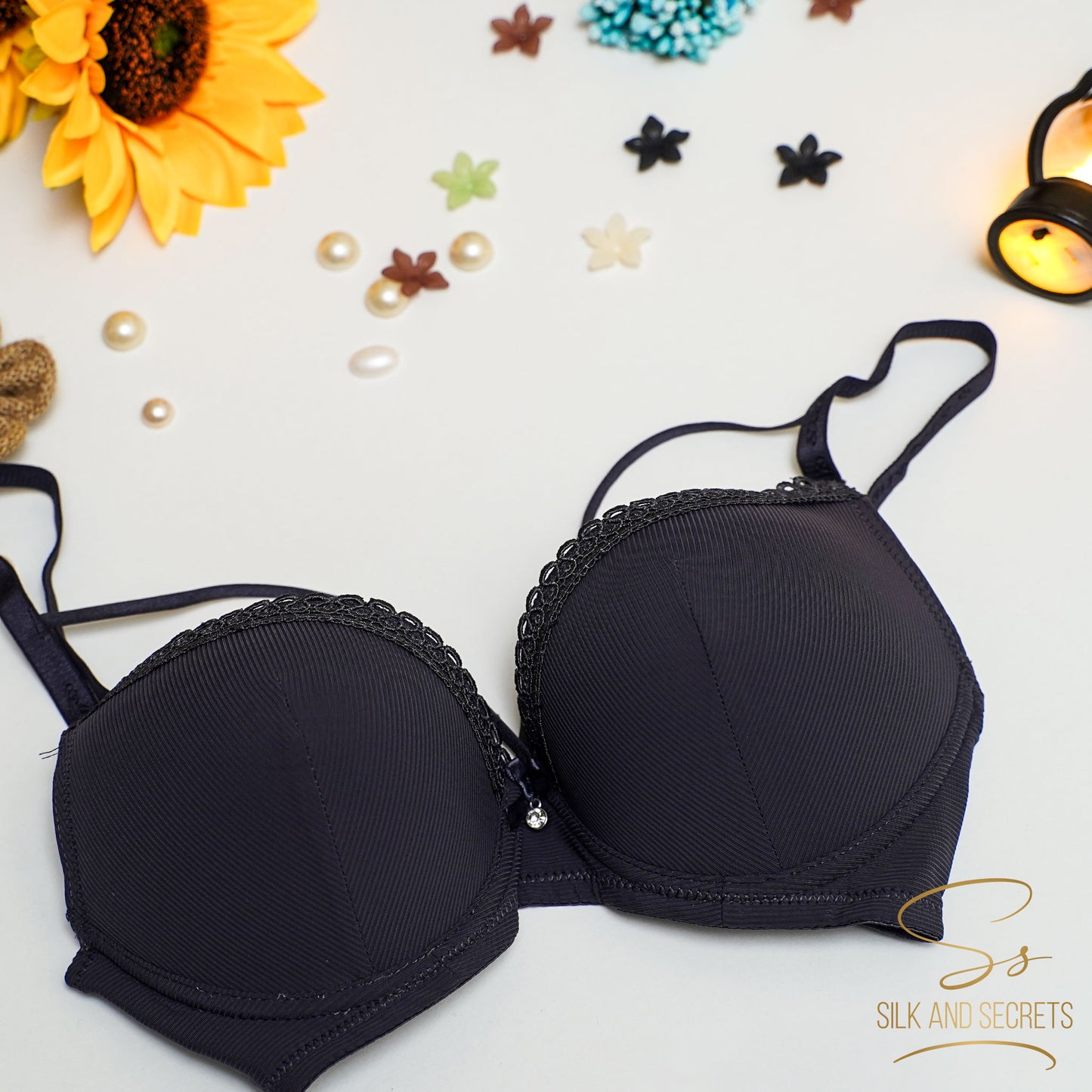 Lace Detail Double Padded Wired Push-Up Bra